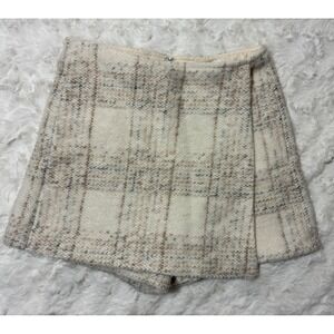 Altar'd State Vanilla Taupe Plaid Wool Blend Boucle Wrap Skort XS B1323PWAS